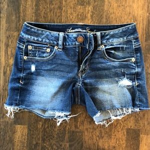 Cut off jean shorts
